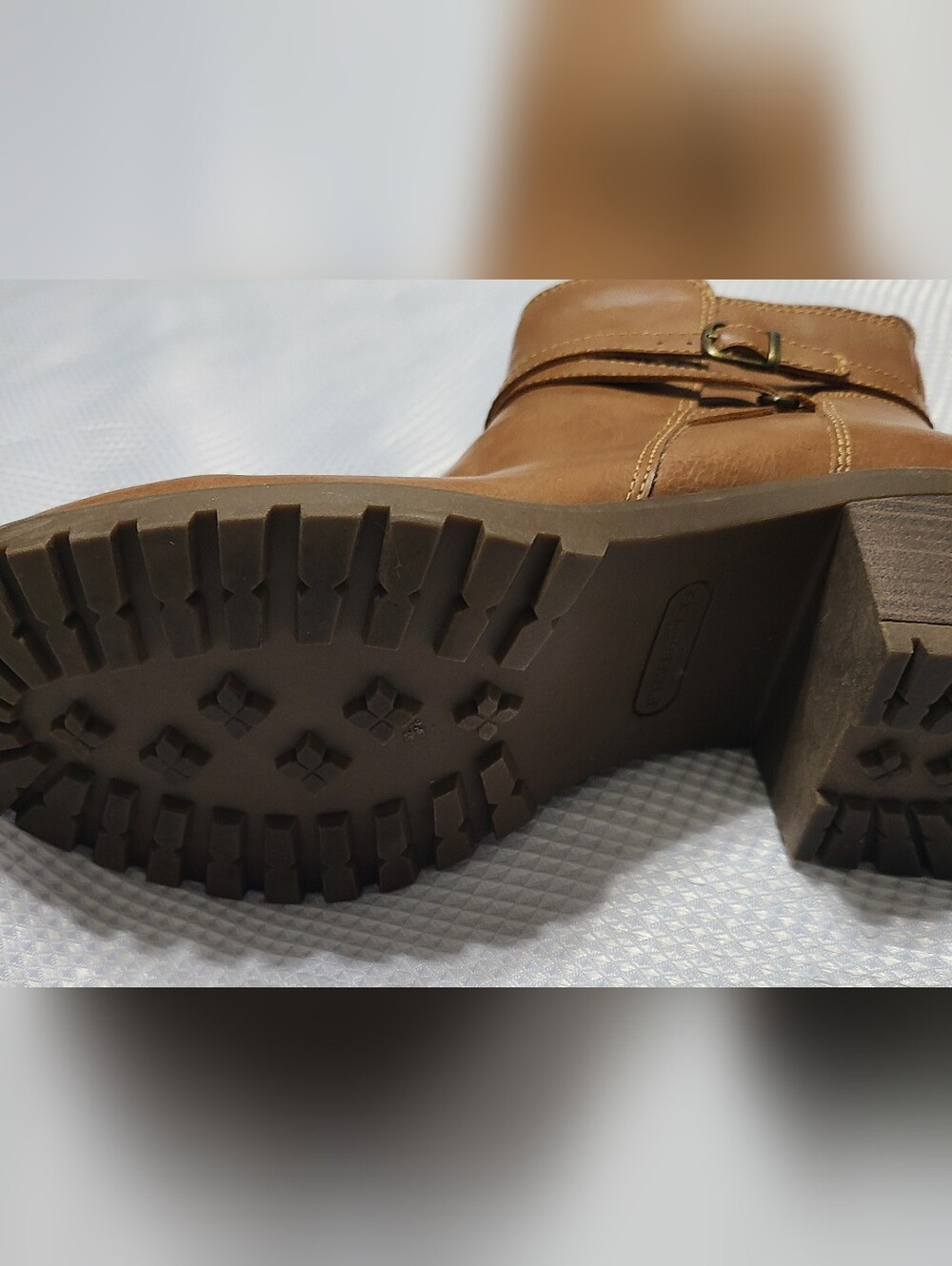 FRYE AND CO. Audrey Brown Leather Strap Ankle Booties with Side Zip Moto Riding - Picture 4 of 15
